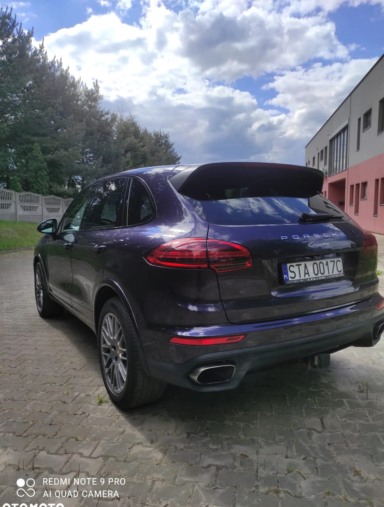 Porsche Cayenne cena 165000 przebieg: 88000, rok produkcji 2017 z Poznań małe 277